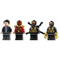 ����������� LEGO Super Heroes ����������: ����� �� ������� 76247