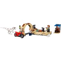 ����������� LEGO Jurassic World ������������� ������������� �� �������� 76945
