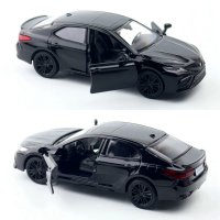 ������� Uni-Fortune RMZ City Toyota Camry (������ ����) (554063M)